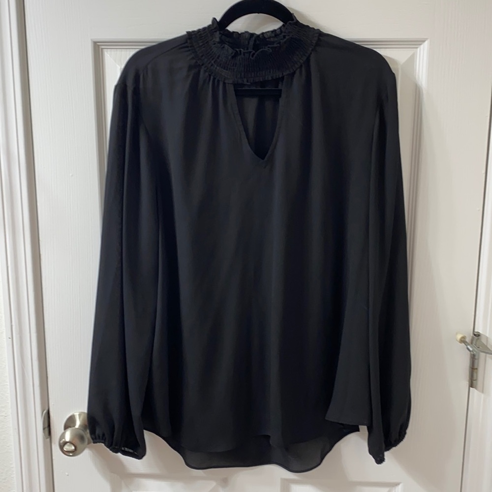 BOLD ELEMENTS BLACK LONG SLEEVES BLOUSE